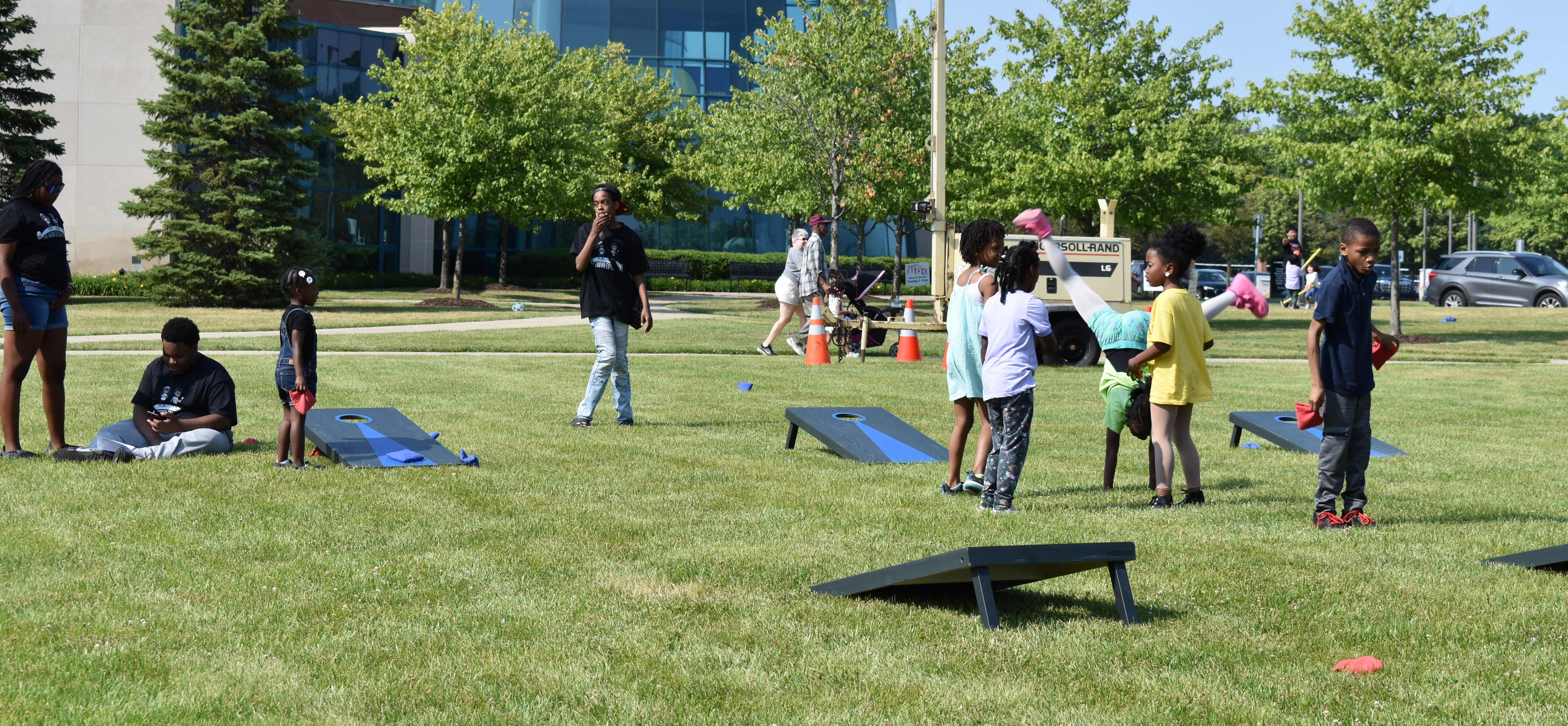 Rec on the Move Kids Playing