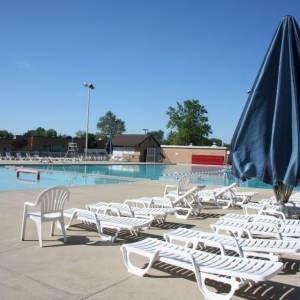 oak park pool